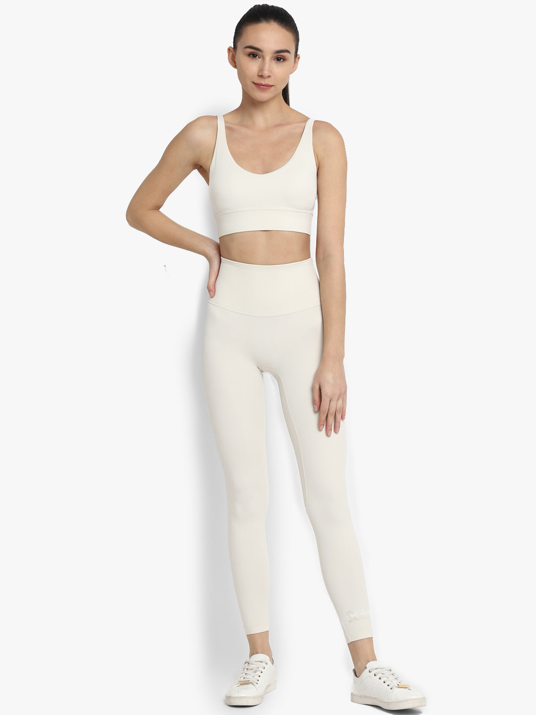 Anaisha Yoga Set